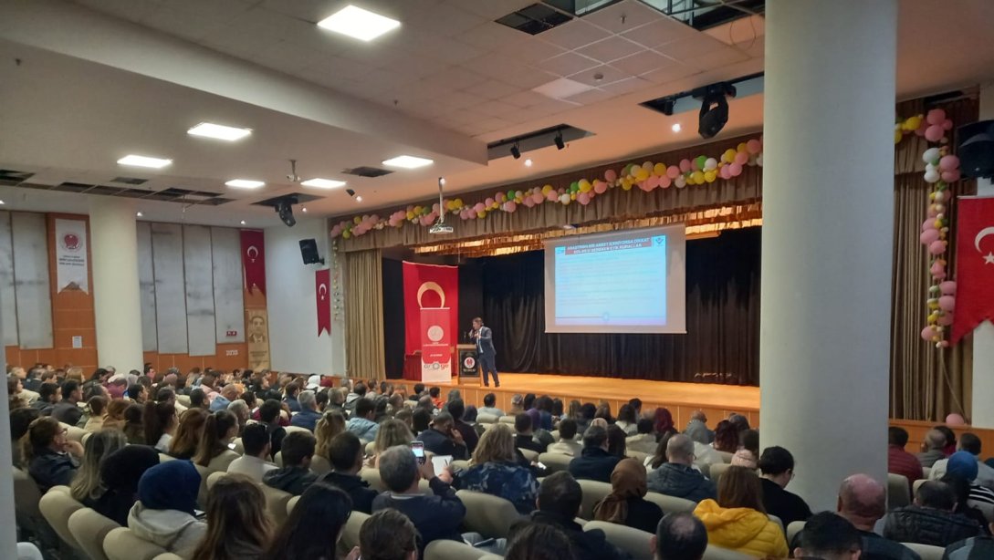 4006-TÜBİTAK BİLİM FUARLARI DESTEKLEME PROGRAMI 11.DÖNEM  OKUL SORUMLULARI TOPLANTISI YAPILDI